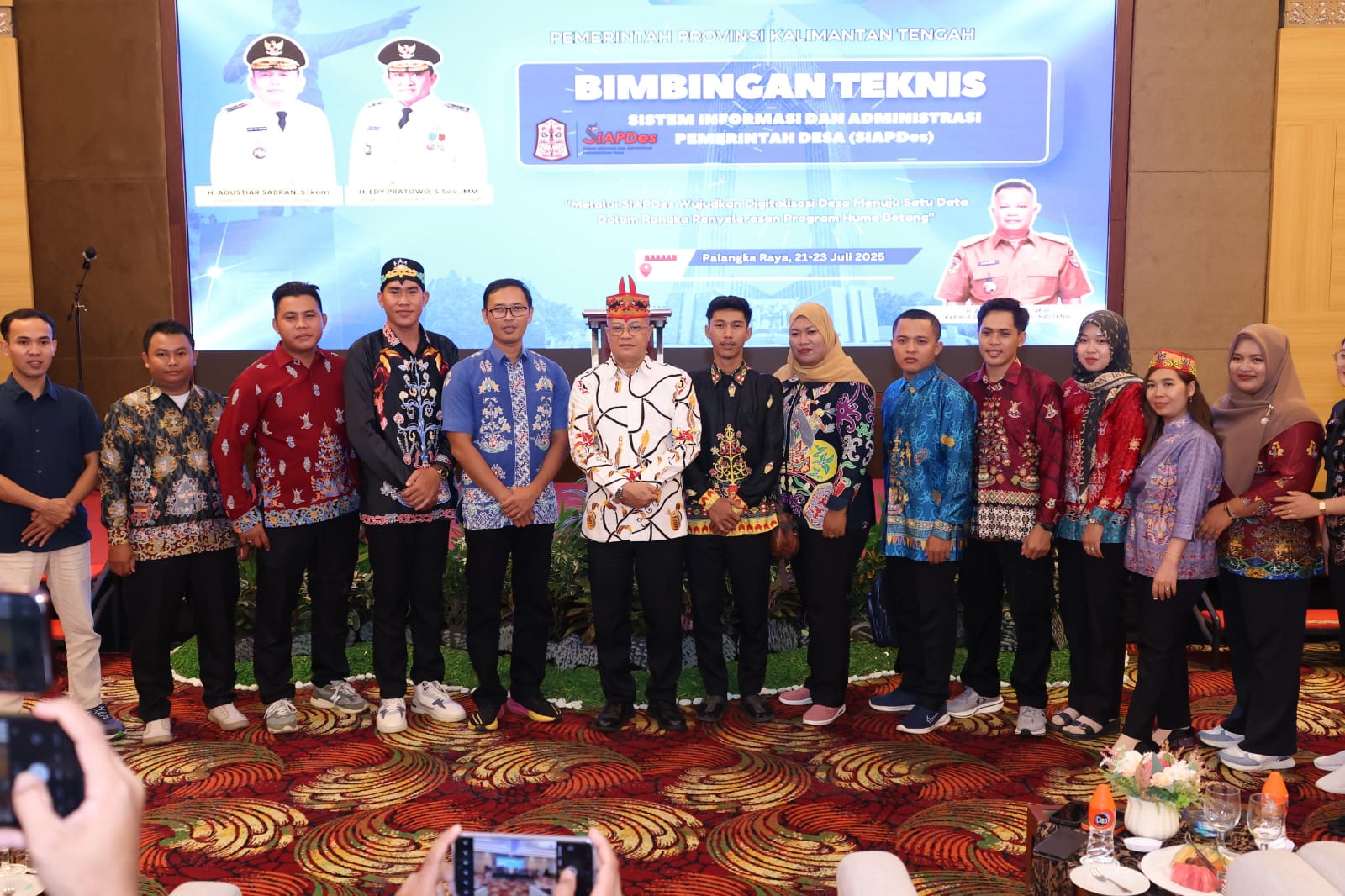 Perangkat Desa Bungai Jaya Ikuti Bimtek Aplikasi SIAPDes Fase 3 di Palangka Raya